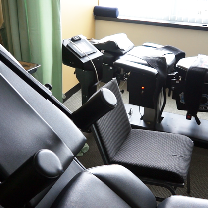 A close up view of the two decompression tables in this clinic.